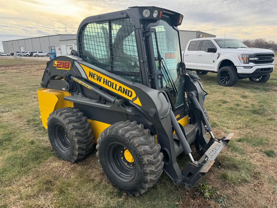 2018 New Holland l218