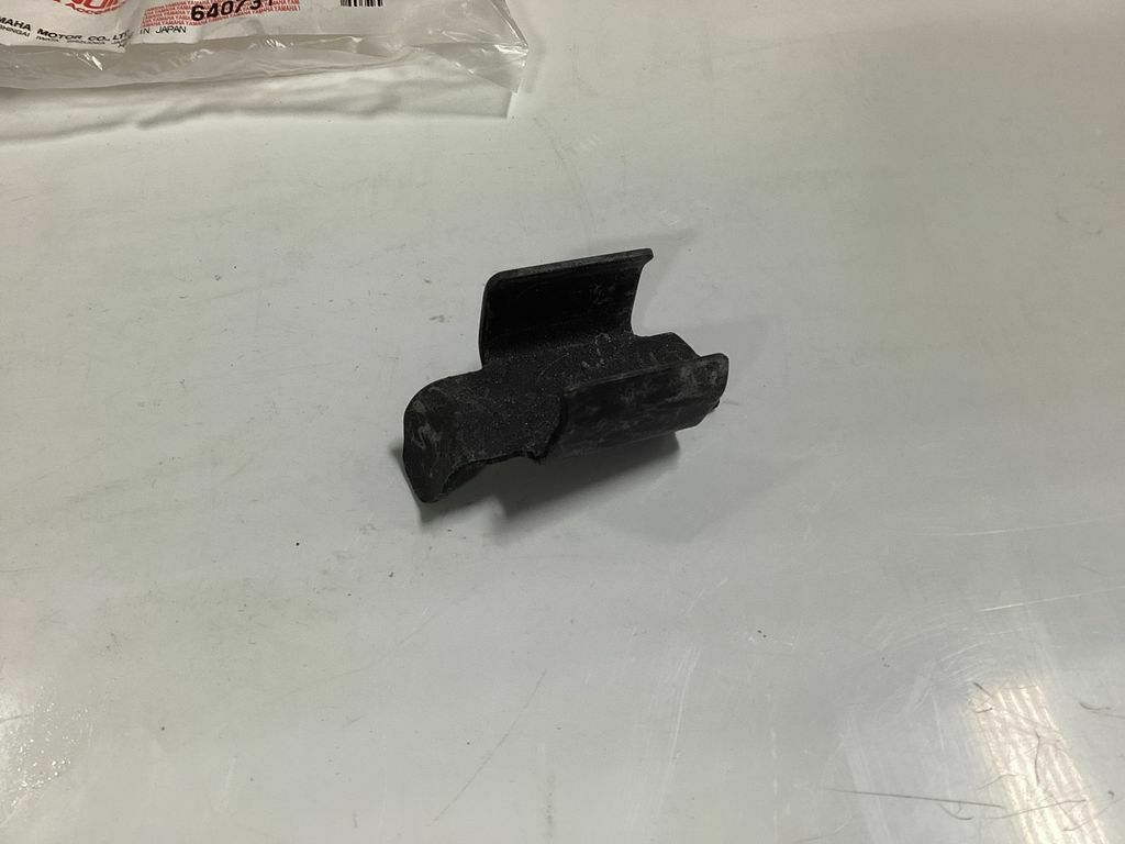 Yamaha CHAIN SLIDER 8CR-47115-00