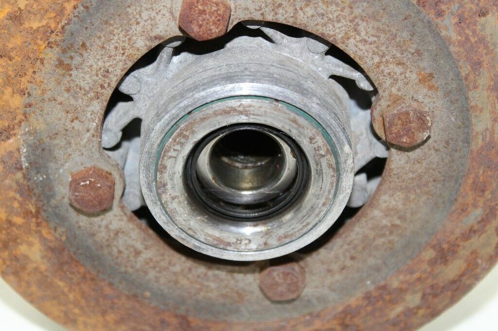 1993 POLARIS 250 TRAIL BOSS 2X4 Hub Front OEM: 1520453