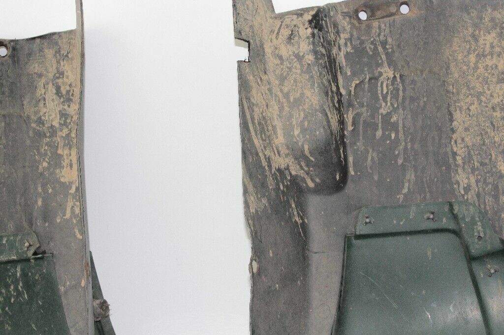 2001 Arctic Cat 400 Fender Front OEM: 0506-405 0406-140 0406-083