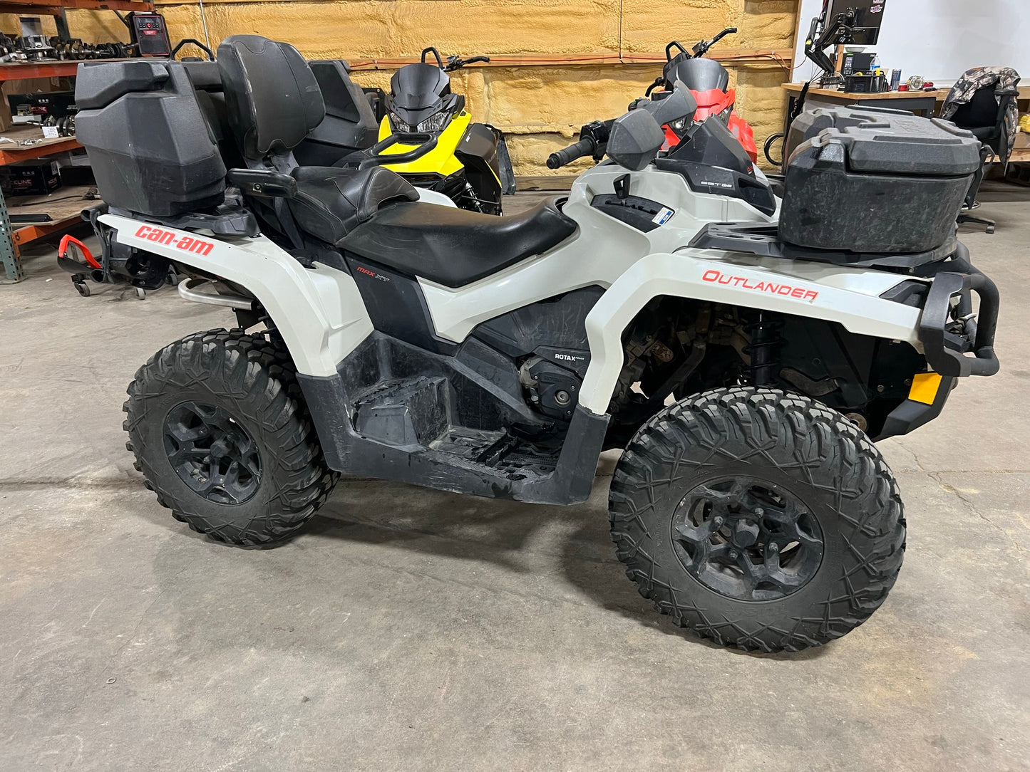 2016 Can-Am Outlander 1000R Maxx