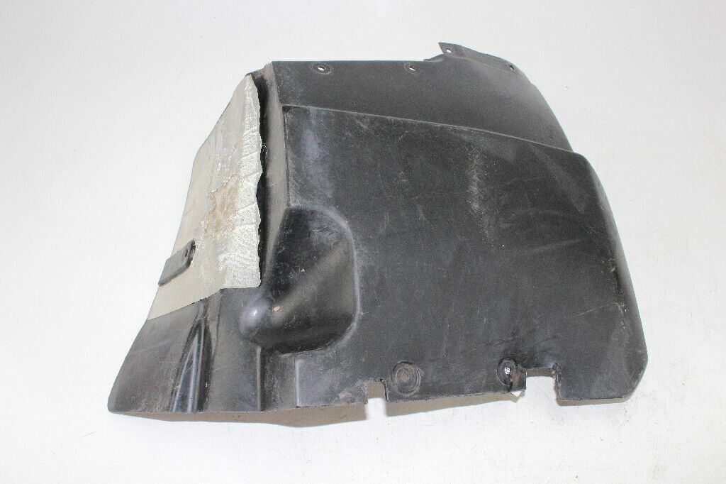 1999 Yamaha Grizzly 600 Mud Gaurd Front Right OEM: 4WV-21560-00-00