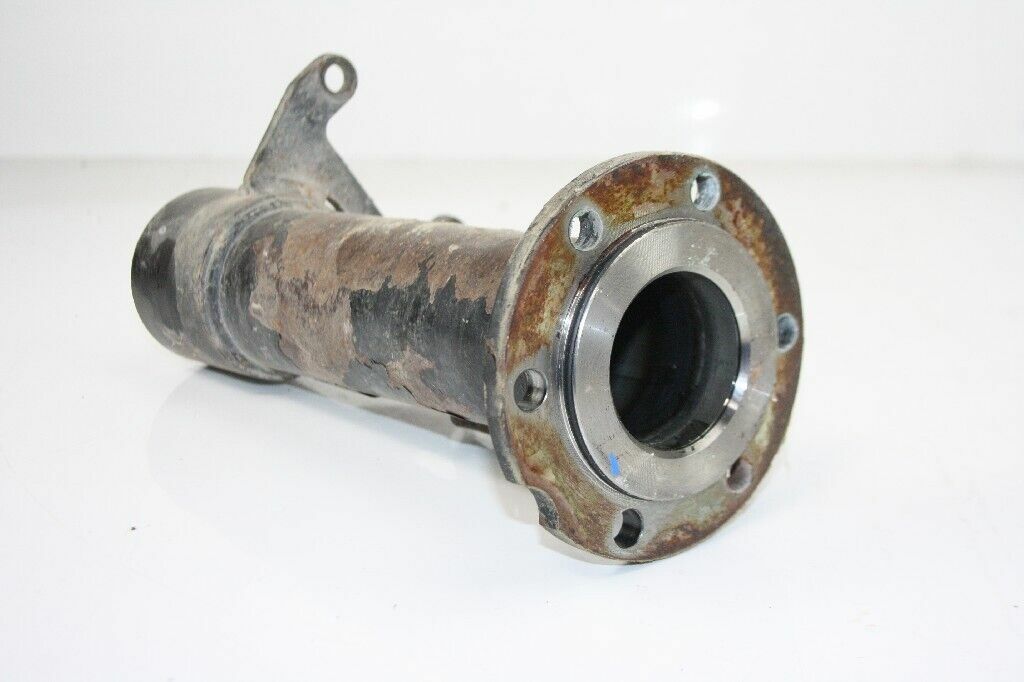 2005 Bombardier Traxter 500 Axle Housing Left OEM: 705500182