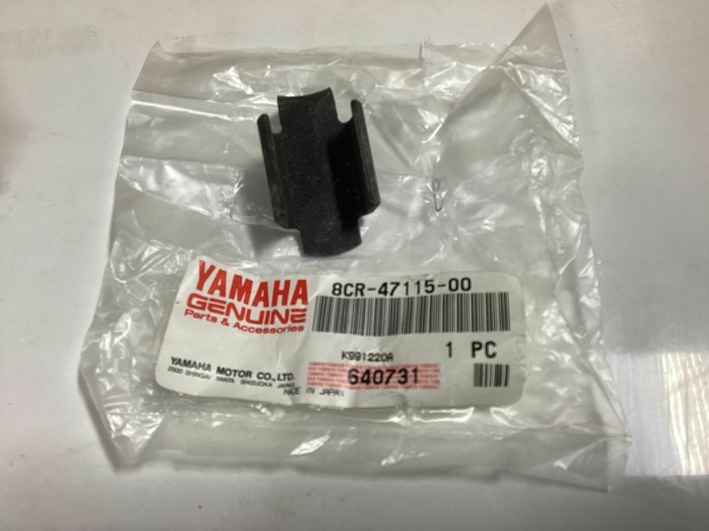 Yamaha  CHAIN SLIDER 8CR-47115-00