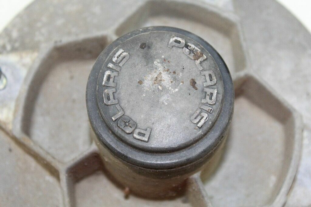 1993 POLARIS 250 TRAIL BOSS  2X4 Hub Front OEM: 1520453