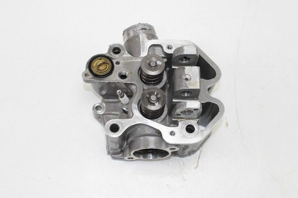 2005 Bombardier Traxter 500 Cylinder Head Assembly OEM: 420613375 420254083