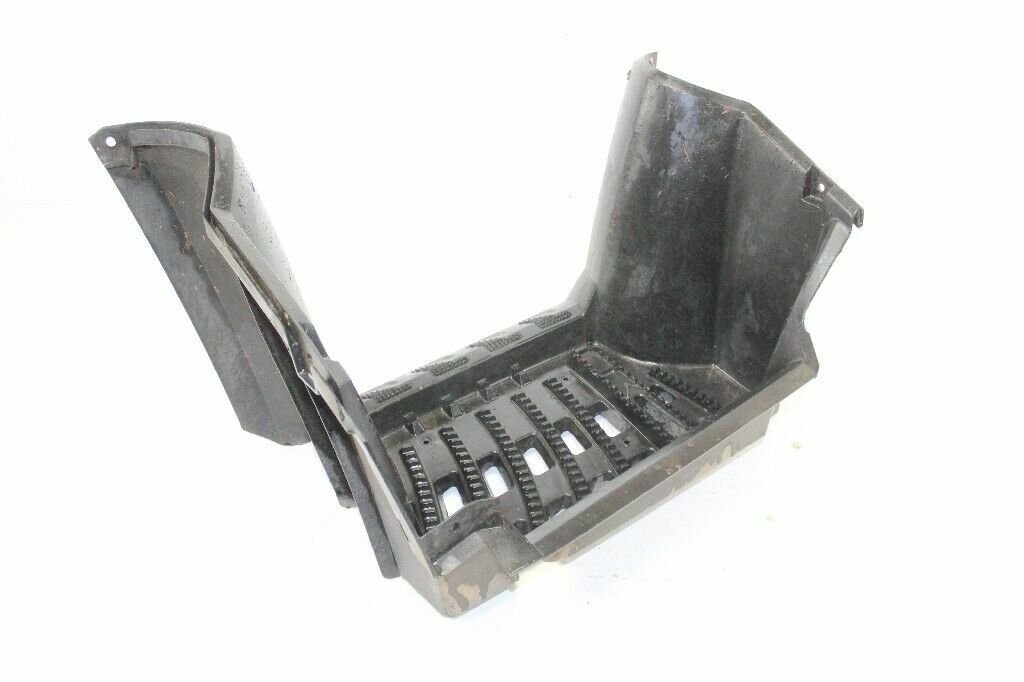 2009 POLARIS Sportsman 550 Footwell Right OEM: 5439077-070