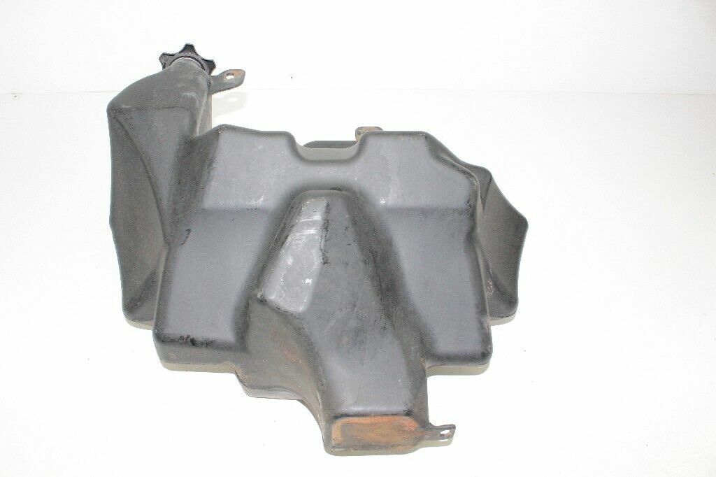 2002 Bombardier Traxter 500 Fuel Tank OEM: 709000035