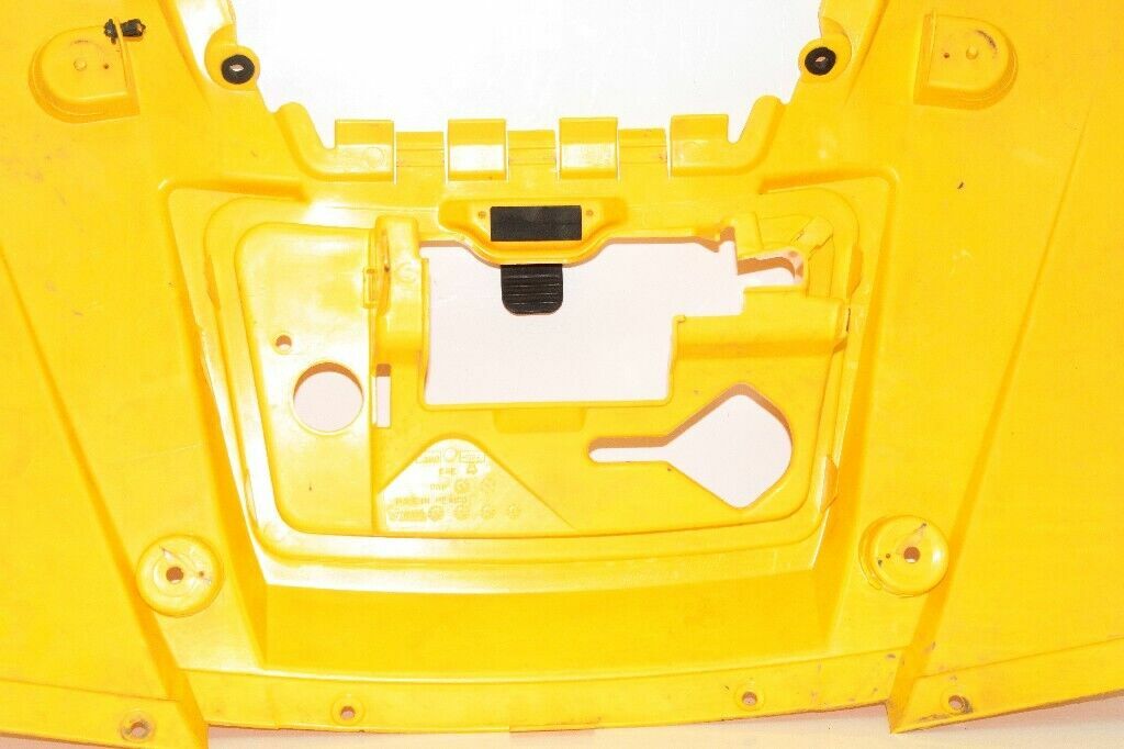 2009 Can-Am Outlander 650 XT Fender Front  OEM: 715000811