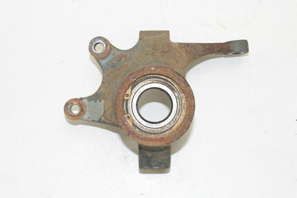 2006 Arctic Cat 650 V-Twin Automatic 4x4 Spindle Knuckle Front Left  OEM: 0505-5