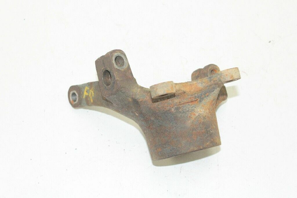 2006 Arctic Cat 650 V-Twin Automatic 4x4 Spindle Knuckle Front Right  OEM: 0505-