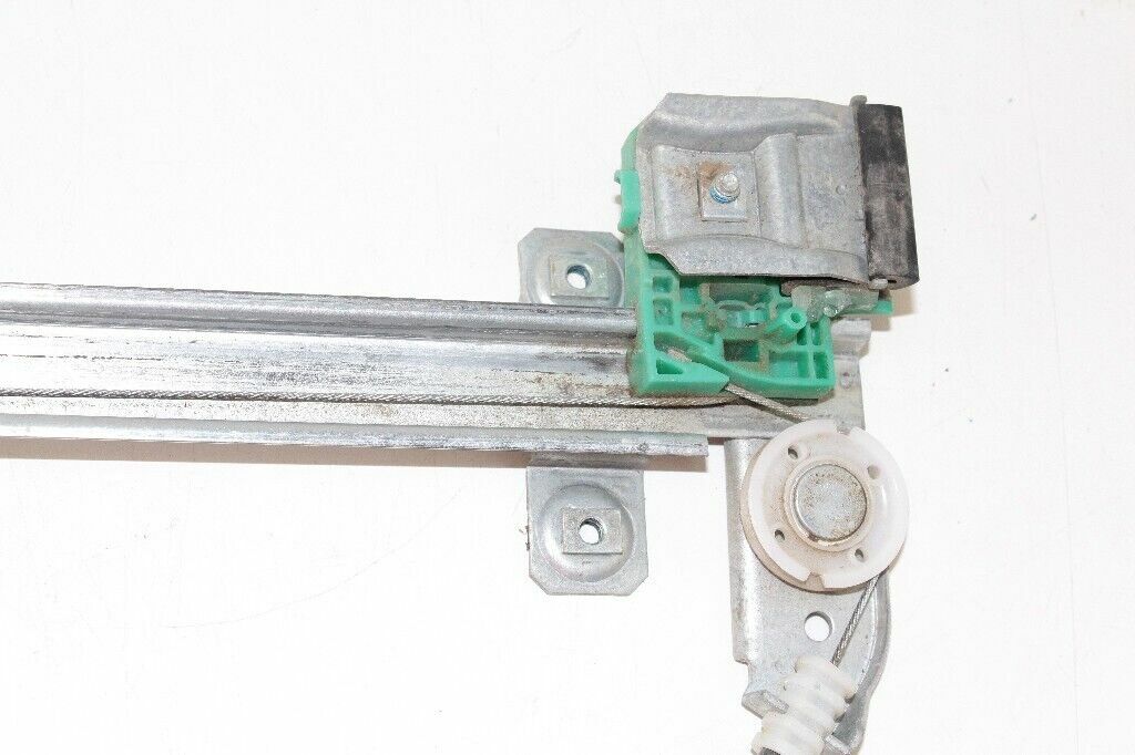 2019 Can-Am Defender HD10 XT Window Actuator Right OEM: 705800051