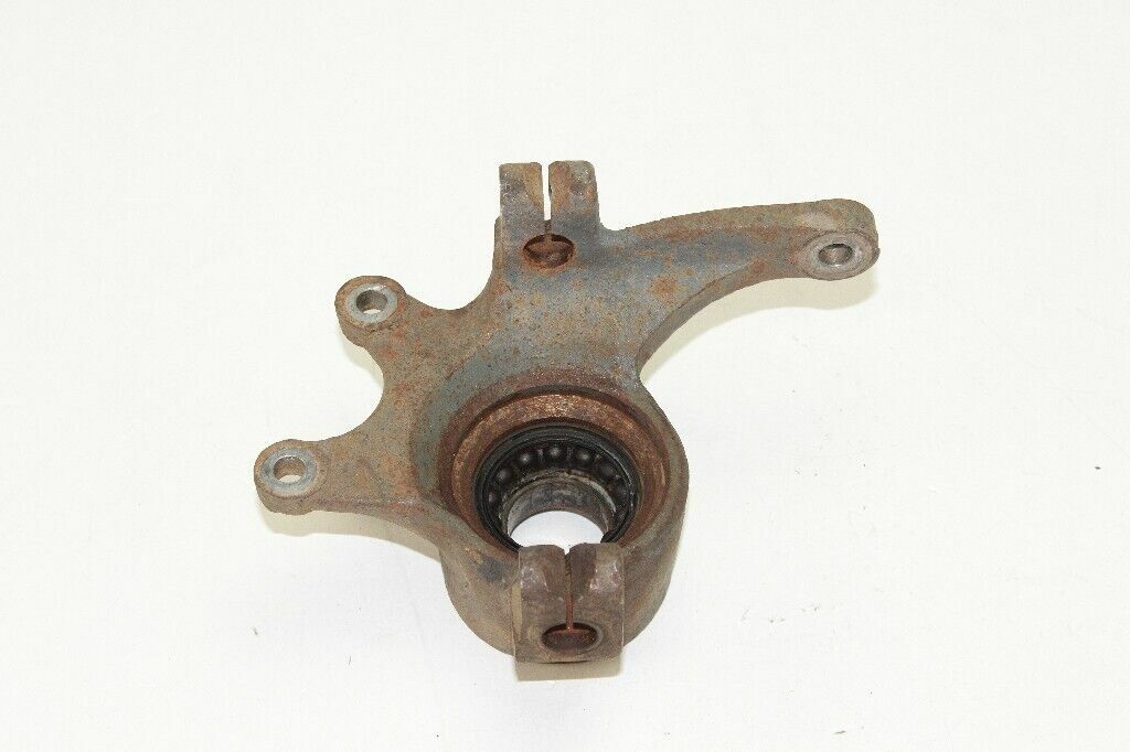 2006 Arctic Cat 650 V-Twin Automatic 4x4 Spindle Knuckle Front Right  OEM: 0505-