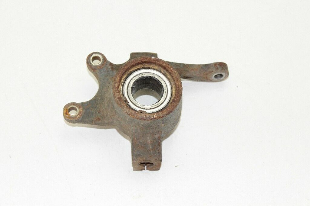 2006 Arctic Cat 650 V-Twin Automatic 4x4 Spindle Knuckle Front Left  OEM: 0505-5