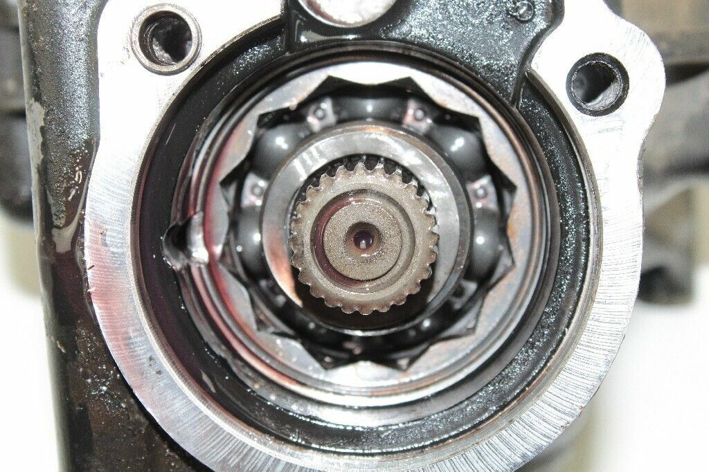 2006 Arctic Cat 650 V-Twin Automatic 4x4 Differential Rear  OEM: 0502-767