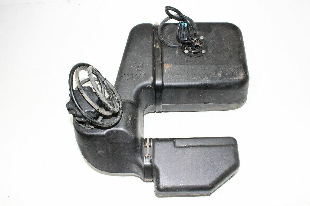 2006 Arctic Cat 650 V-Twin Automatic 4x4 Fuel Tank OEM: 0437-042 0570-251