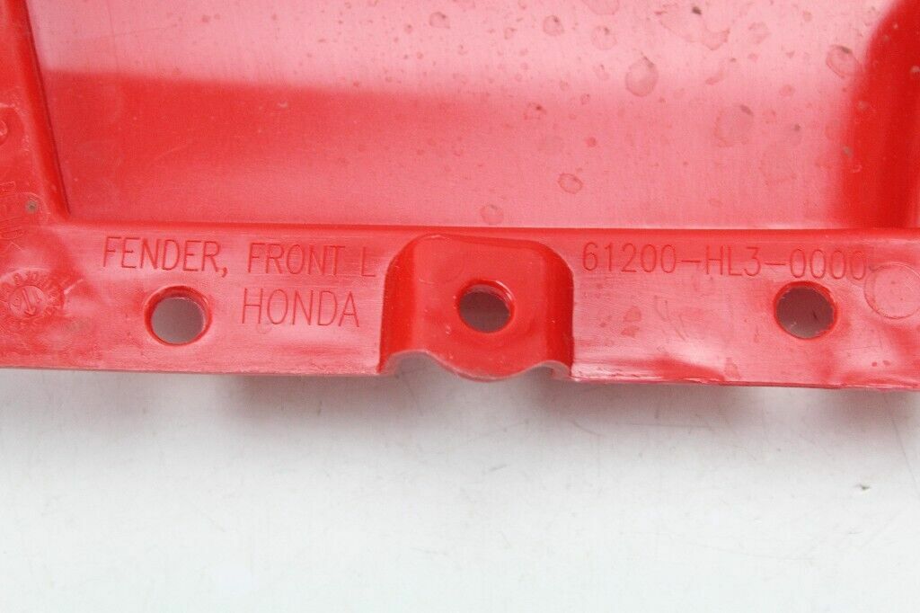 2016 HONDA Pioneer 700 Fender Front Right OEM: 61200-HL3-A00ZA