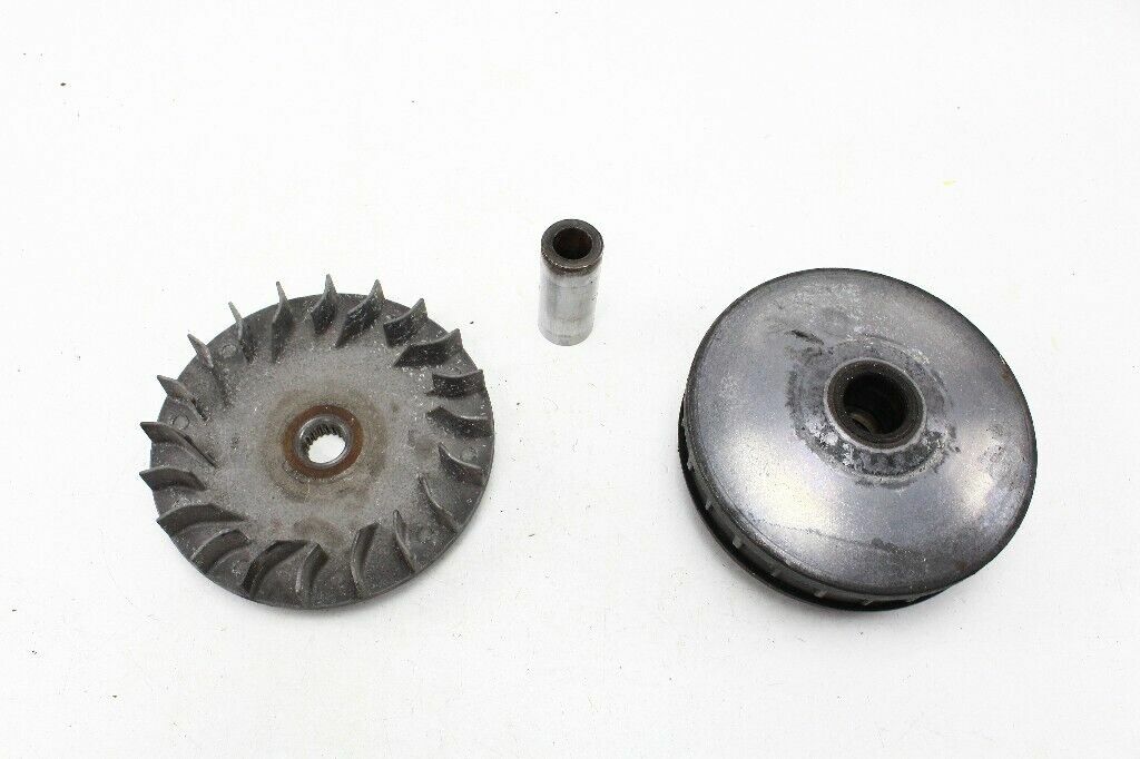 2000 Yamaha Kodiak 400 Driven Clutch OEM: 5GH-17620-01-00 5GH-17620-00-0